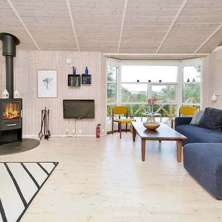 Ferienhaus Holiday Xviii *